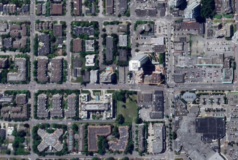 Multi-family for sale in White Rock, South Surrey White Rock, 15318 North Bluff Road, 224981922 | Realtylink.org