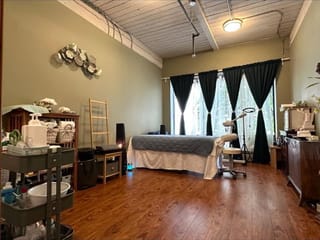 Office for lease in Vancouver, Vancouver West, 105 1020 Mainland Street, 224981930 | Realtylink.org