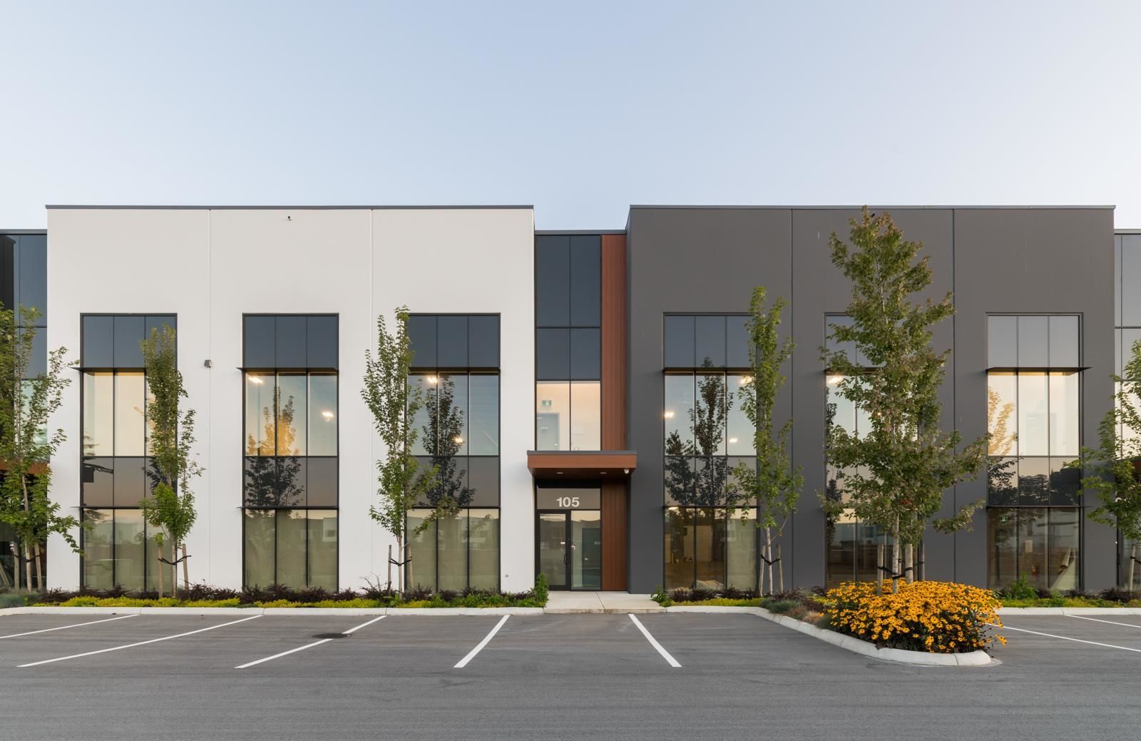 Industrial for sale in Surrey, South Surrey White Rock, 106 19298 36 Avenue, 224982104 | Realtylink.org