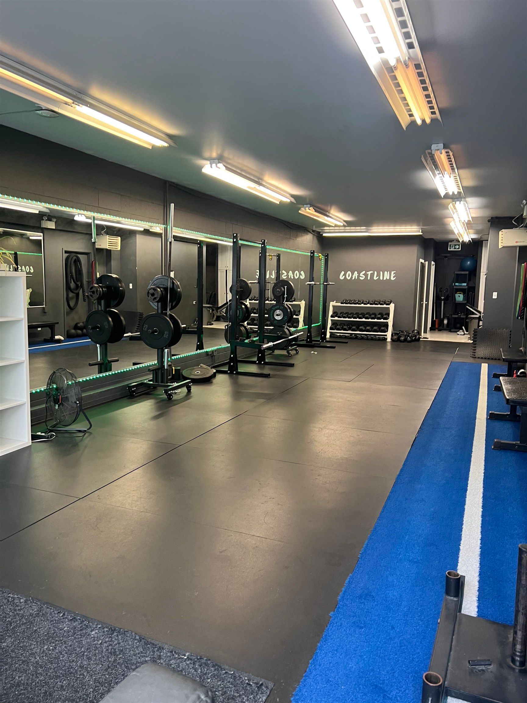 Retail for lease in Burnaby, Burnaby South, 4388 Imperial Street, 224982152 | Realtylink.org