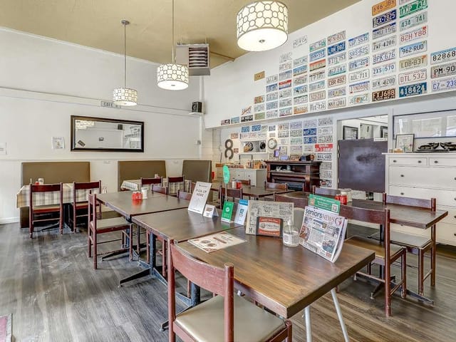 Business for sale in White Rock, South Surrey White Rock, 1490 Johnston Road, 224982164 | Realtylink.org