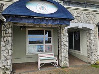 Business for sale in White Rock, South Surrey White Rock, 103 15505 Marine Drive, 224982336 | Realtylink.org