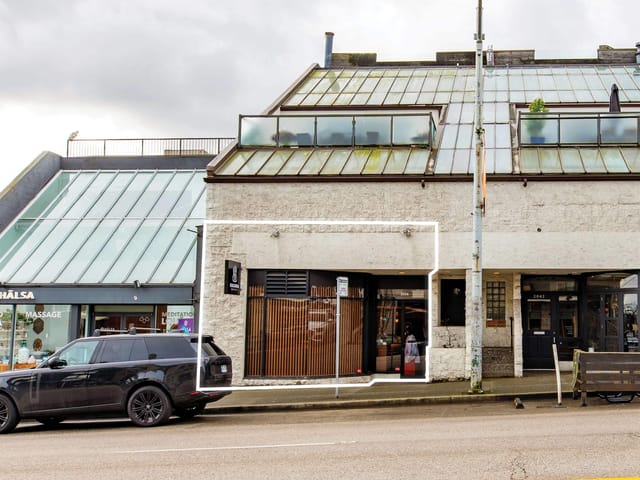 Retail for sale in Vancouver, Vancouver West, 2036 W 4th Avenue, 224982348 | Realtylink.org