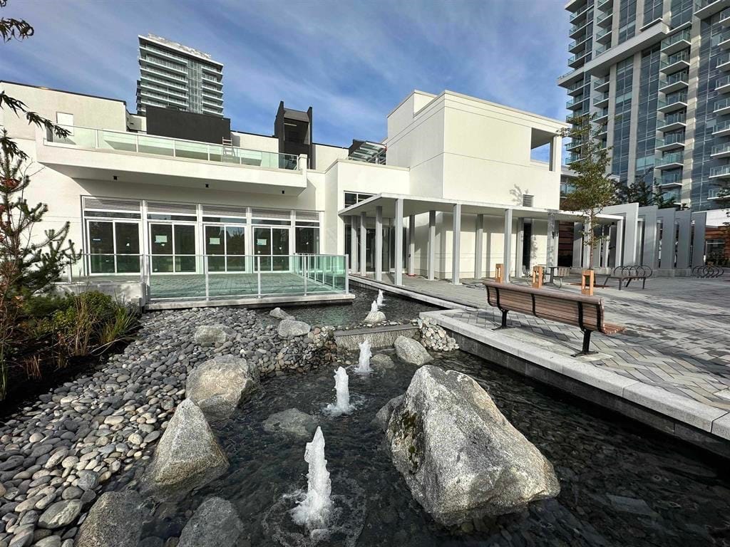 Retail for sale in North Vancouver, North Vancouver, 1625 Lions Gate Lane, 224982357 | Realtylink.org