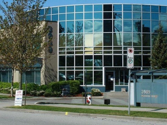 Office for lease in Burnaby, Burnaby North, 111 3989 Henning Drive, 224982416 | Realtylink.org