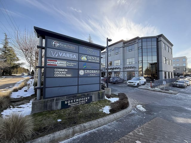 Office for lease in Surrey, South Surrey White Rock, 301 15292 Croydon Drive, 224982771 | Realtylink.org