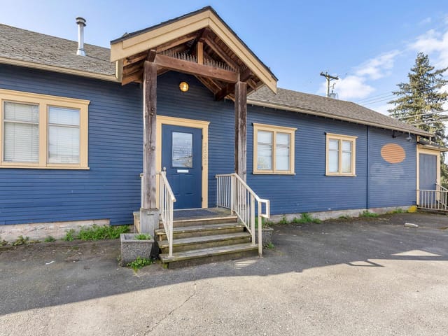 Office for lease in Abbotsford, Abbotsford, 2682 Gladys Avenue, 224982918 | Realtylink.org