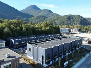Industrial for sale in Squamish, Squamish, 11 39449 Queens Way, 224982994 | Realtylink.org