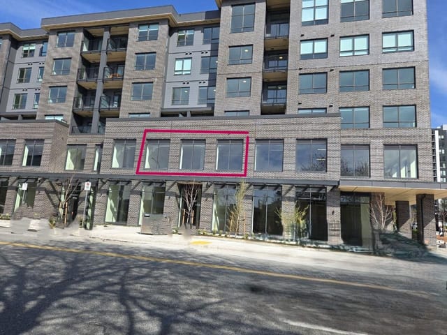 Office for lease in North Vancouver, North Vancouver, 235 1712 Lonsdale Avenue, 224983204 | Realtylink.org