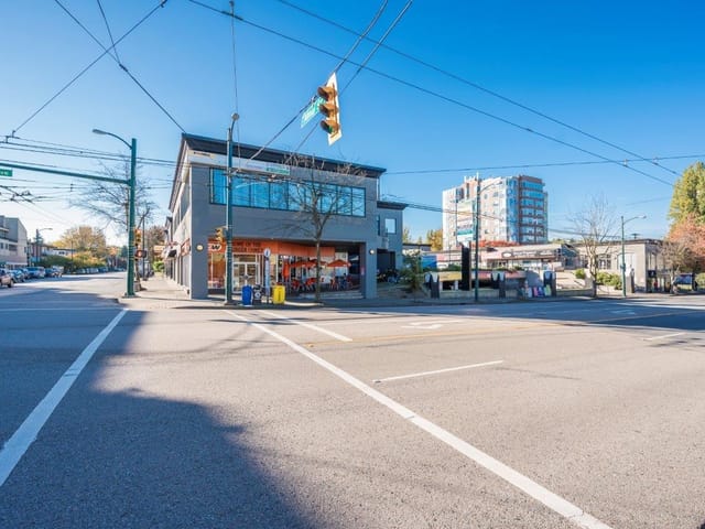 Office for lease in Vancouver, Vancouver West, 309 2083 Alma Street, 224983249 | Realtylink.org