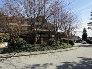 Office for sale in North Vancouver, North Vancouver, 115 3721 Delbrook Avenue, 224983305 | Realtylink.org