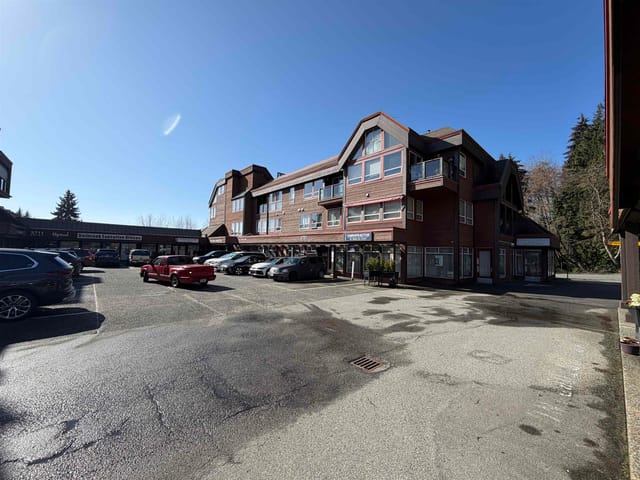 Office for sale in North Vancouver, North Vancouver, 117 3721 Delbrook Avenue, 224983306 | Realtylink.org
