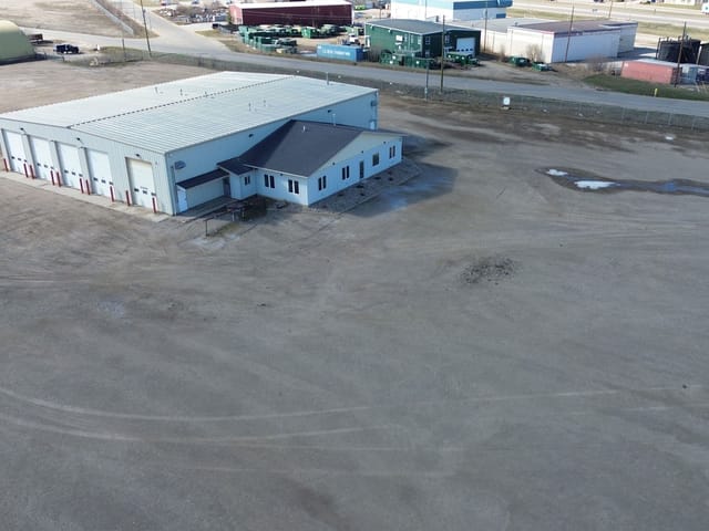 Industrial for lease in Fort St. John, Fort St. John, 9863 85 Avenue, 224983525 | Realtylink.org