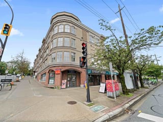 Office for sale in North Vancouver, North Vancouver, 104 E 3rd Street, 224983551 | Realtylink.org