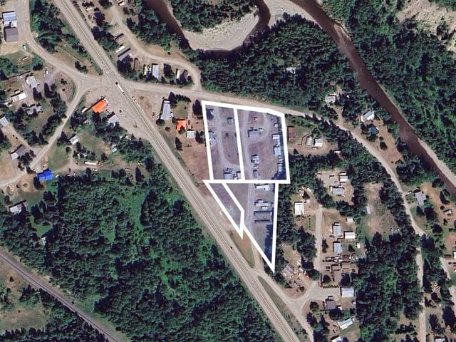 Multi-family for sale in Hixon, PG Rural South, 375 Hixon Subdivision Road, 224983555 | Realtylink.org