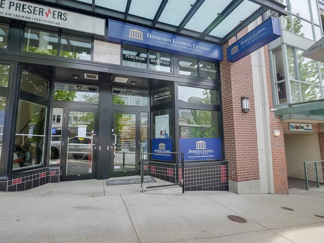 Retail for sale in North Vancouver, North Vancouver, 220 Lonsdale Avenue, 224983798 | Realtylink.org