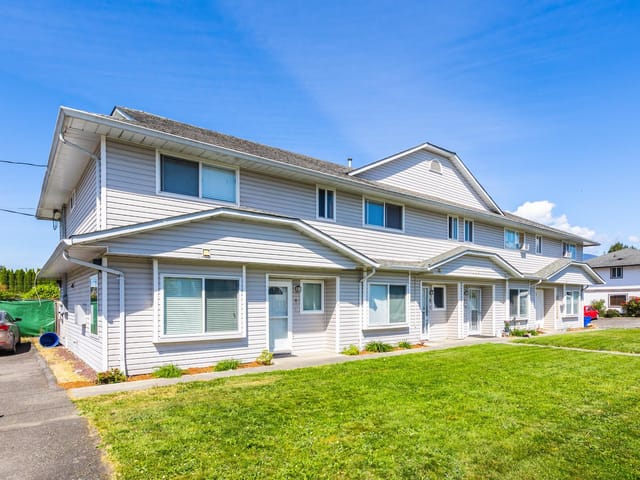 Multi-family for sale in Chilliwack, Chilliwack, 1-4 9145 Charles Street, 224983873 | Realtylink.org
