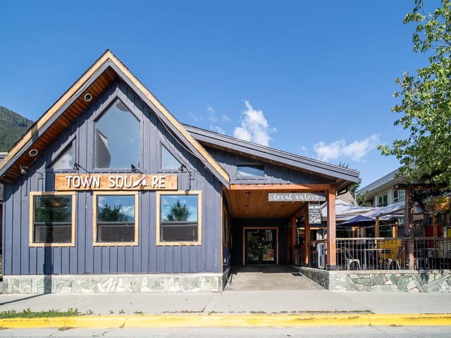 Retail for sale in Pemberton, Pemberton, 7439 Frontier Street, 224983959 | Realtylink.org
