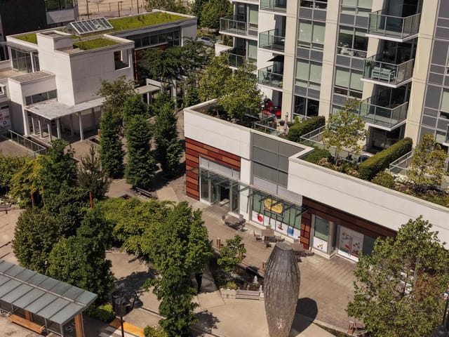Retail for sale in North Vancouver, North Vancouver, 1611 Capilano Road, 224983976 | Realtylink.org