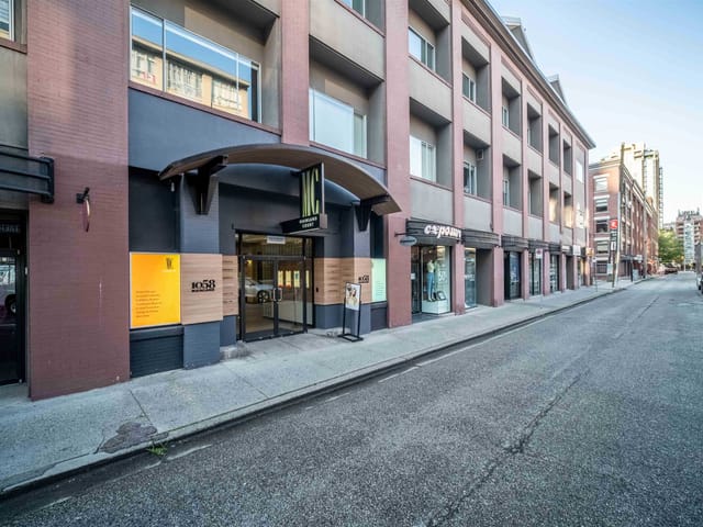 Retail for sale in Vancouver, Vancouver West, 108 1058 Mainland Street, 224984112 | Realtylink.org