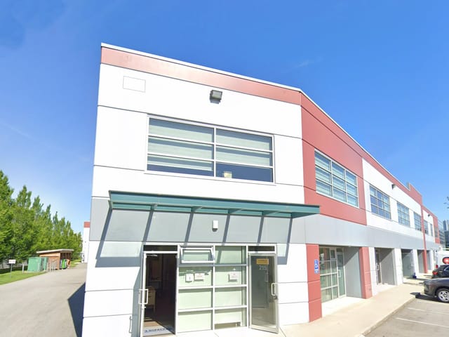 Office for sale in Burnaby, Burnaby South, 215 5108 North Fraser Way, 224984140 | Realtylink.org