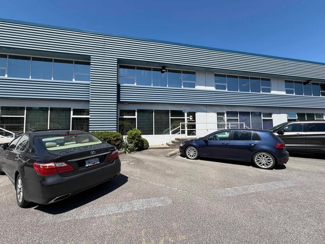 Office for lease in Burnaby, Burnaby South, 2-3 5707 Sidley Street, 224984359 | Realtylink.org