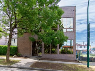 Office for sale in Vancouver, Vancouver East, 2916 Graveley Street, 224984436 | Realtylink.org