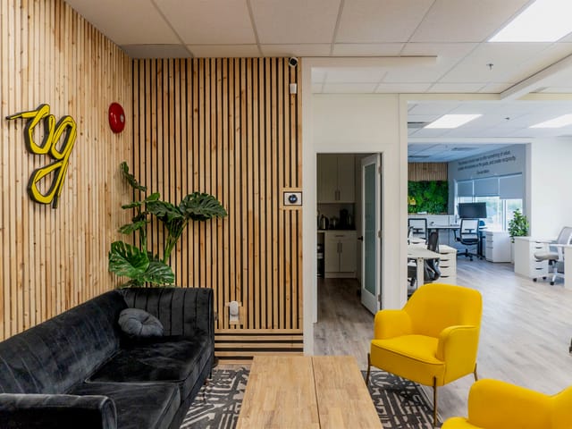 Office for lease in Surrey, South Surrey White Rock, 204 & 205 358 175a Street, 224984567 | Realtylink.org
