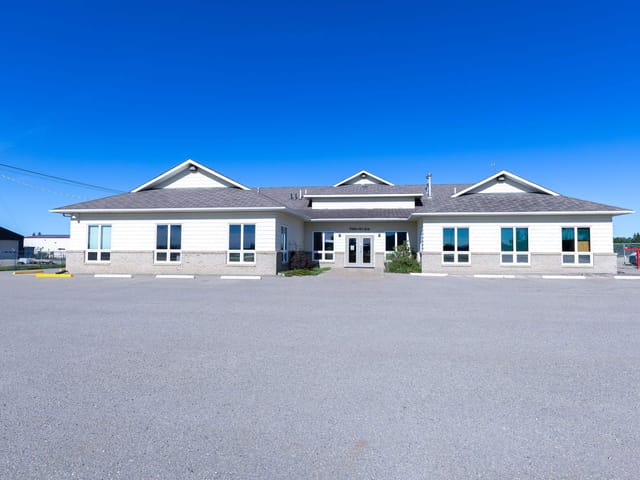 Office for sale in Fort St. John, Fort St. John, 10120 Northern Lights Drive, 224984745 | Realtylink.org