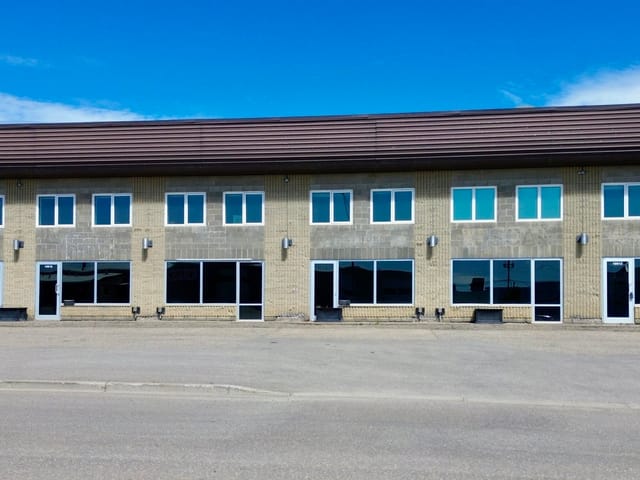 Office for lease in Fort St. John, Fort St. John, 10008 10108 94 Avenue, 224984760 | Realtylink.org