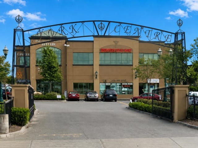 Retail for sale in Surrey, Surrey, 109 7928 128 Street, 224984790 | Realtylink.org