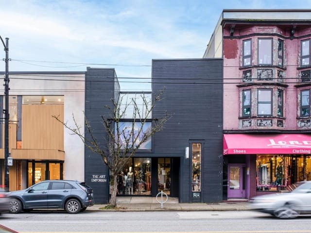 Retail for sale in Vancouver, Vancouver West, 2928 Granville Street, 224984915 | Realtylink.org