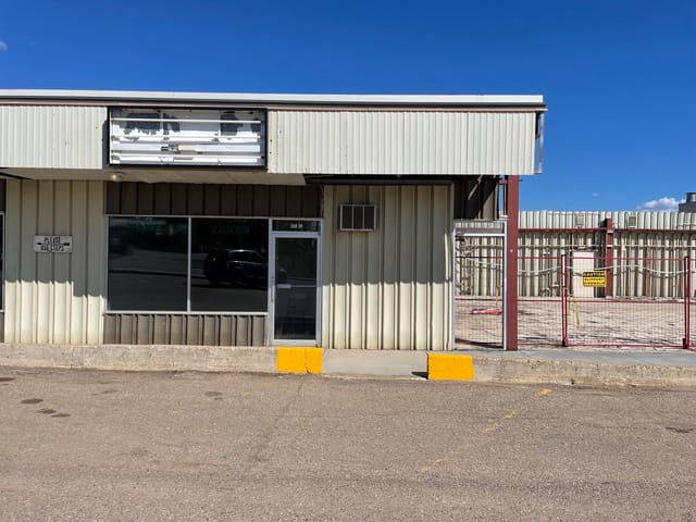 Office for lease in Fort Nelson, Fort Nelson, 6 4916 N 50 Avenue, 224985133 | Realtylink.org