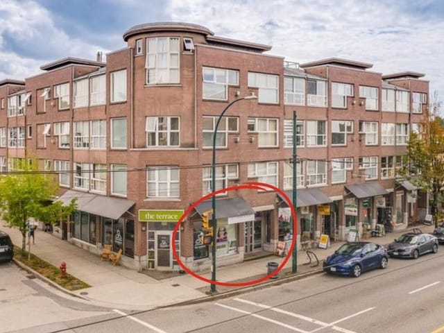 Retail for sale in Vancouver, Vancouver West, 2704 W 4th Avenue, 224985198 | Realtylink.org