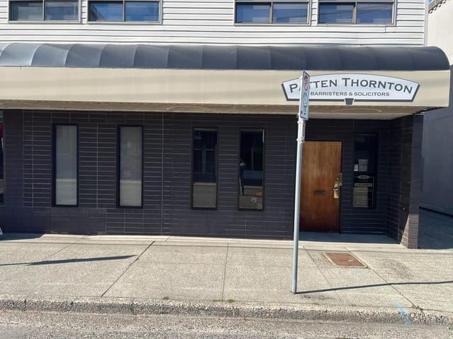 Office for lease in Chilliwack, Chilliwack, 9245 Main Street, 224985204 | Realtylink.org