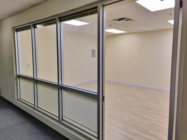 Office for lease in Vancouver, Vancouver East, 120 2238 Kingsway, 224985219 | Realtylink.org