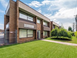 Industrial for lease in Burnaby, Burnaby South, 6870 Russell Avenue, 224985254 | Realtylink.org