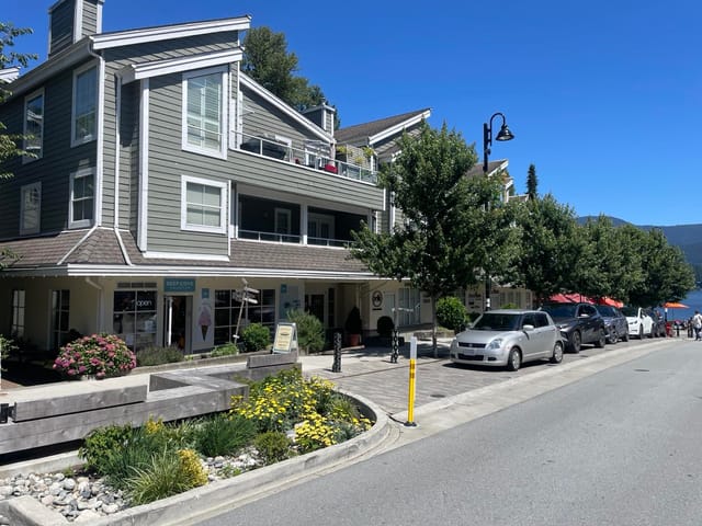 Retail for sale in North Vancouver, North Vancouver, 105C & 106C 4390 Gallant Avenue, 224985337 | Realtylink.org