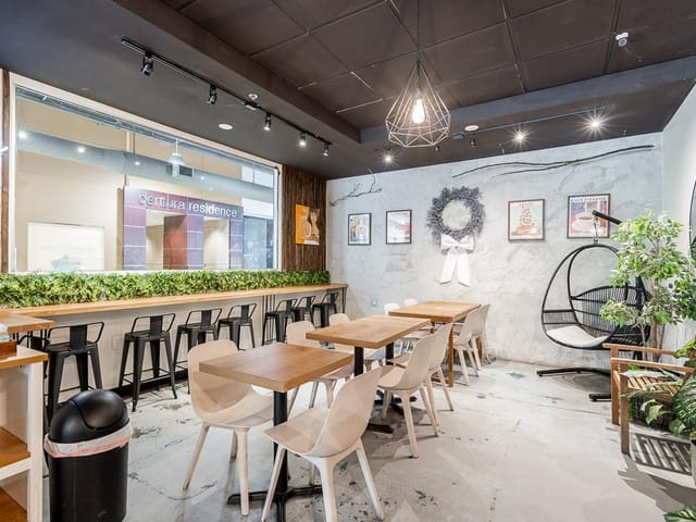 Business for sale in Coquitlam, Coquitlam, 1160 1163 Pinetree Way, 224985437 | Realtylink.org