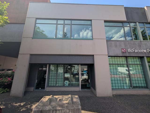 Office for sale in Burnaby, Burnaby South, 104 8678 Greenall Avenue, 224985441 | Realtylink.org