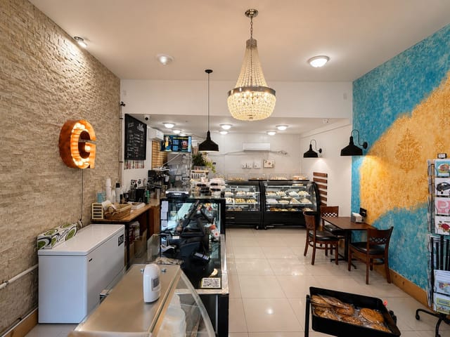 Retail for sale in West Vancouver, West Vancouver, 1460 Marine Drive, 224985493 | Realtylink.org