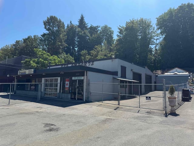 Industrial for sale in Abbotsford, Abbotsford, 2397 West Railway Street, 224985671 | Realtylink.org
