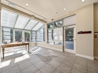 Office for lease in West Vancouver, West Vancouver, 102 6388 Bay Street, 224985690 | Realtylink.org