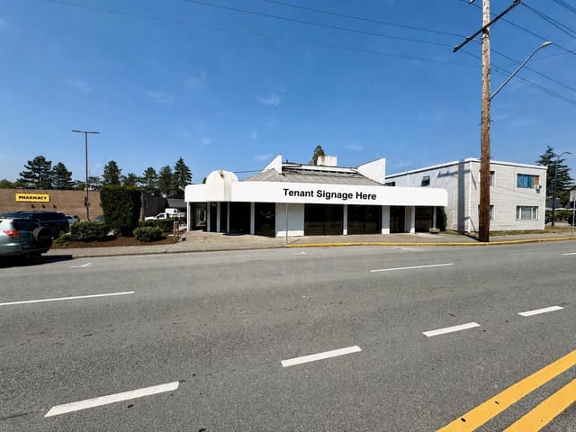 Retail for lease in Maple Ridge, Maple Ridge, B 22519 Dewdney Trunk Road, 224985707 | Realtylink.org