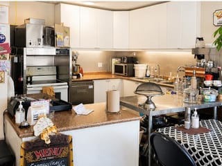 Business for sale in New Westminster, New Westminster, 909 12th Street Street, 224985822 | Realtylink.org