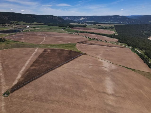 Agri-Business for sale in Williams Lake, Williams Lake, 335 Salmon Road, 224985881 | Realtylink.org