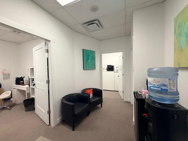 Office for sale in Vancouver, Vancouver West, 308 550 W Broadway, 224985929 | Realtylink.org