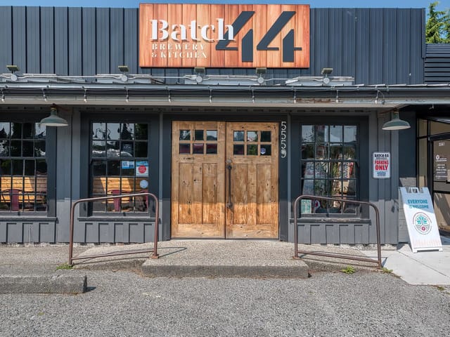 Business for sale in Sechelt, Sunshine Coast, 5559 Wharf Road, 224986119 | Realtylink.org