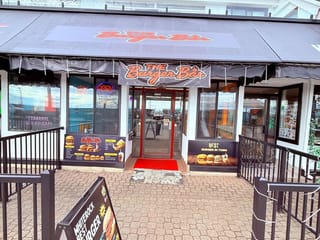 Business for sale in White Rock, South Surrey White Rock, 15527 Marine Drive, 224986204 | Realtylink.org