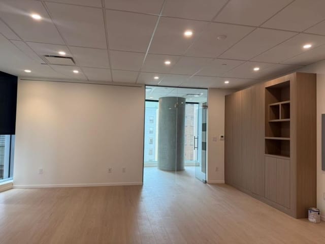Office for lease in Vancouver, Vancouver West, 1130 320 Granville Street, 224986227 | Realtylink.org